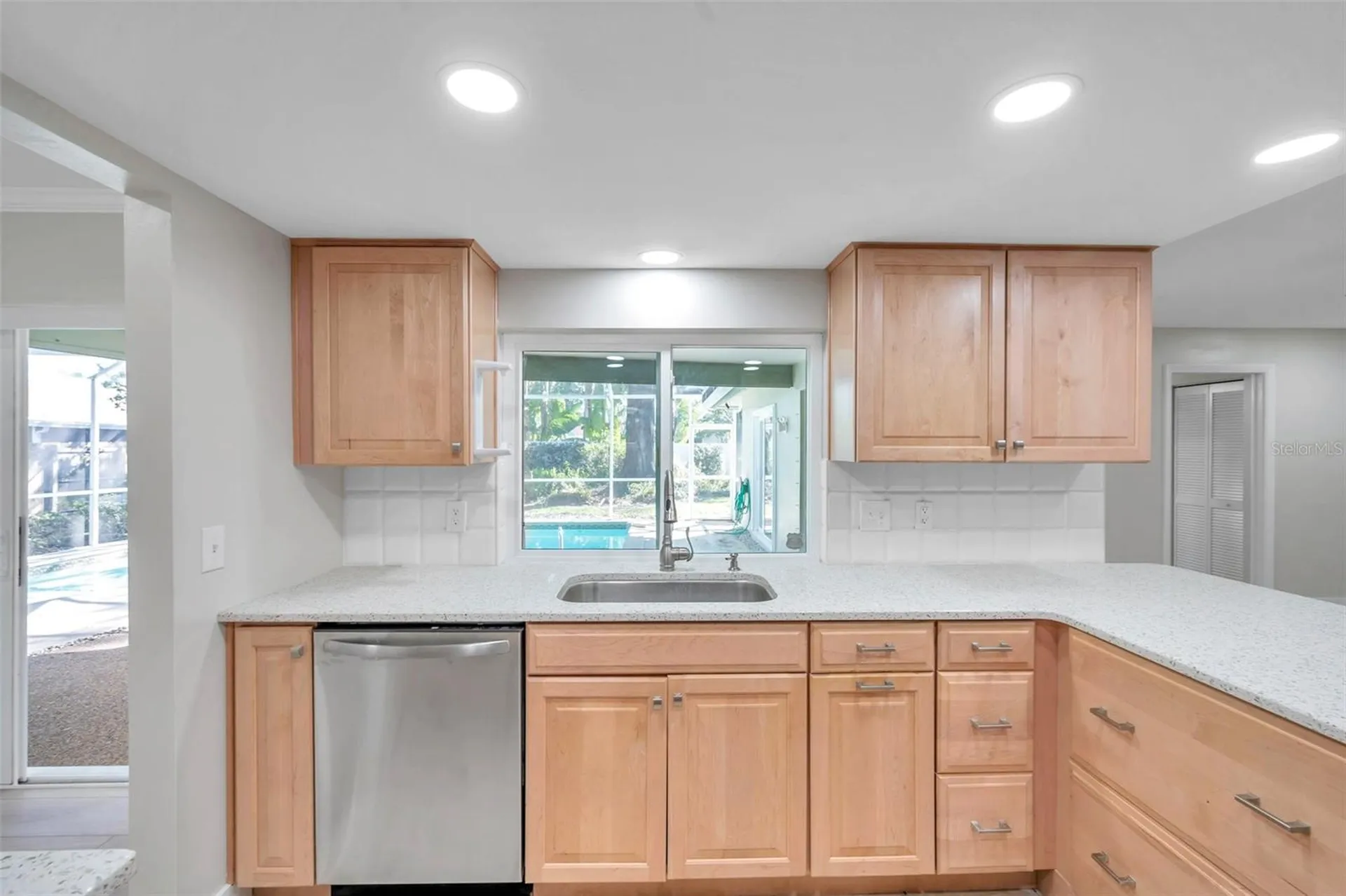 8789 Maplewood Road Seminole FL 33777