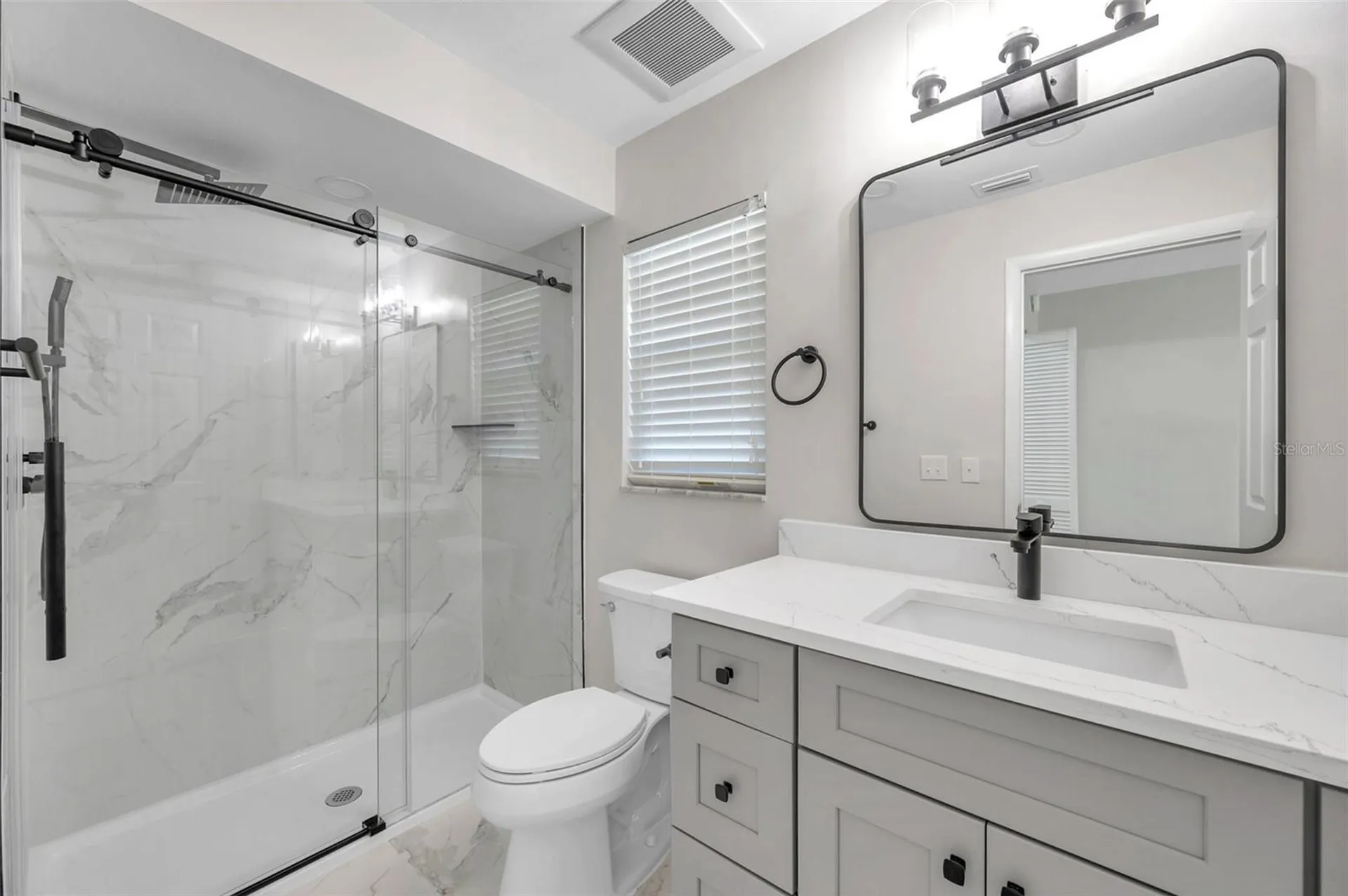 8789 Maplewood Road Seminole FL 33777