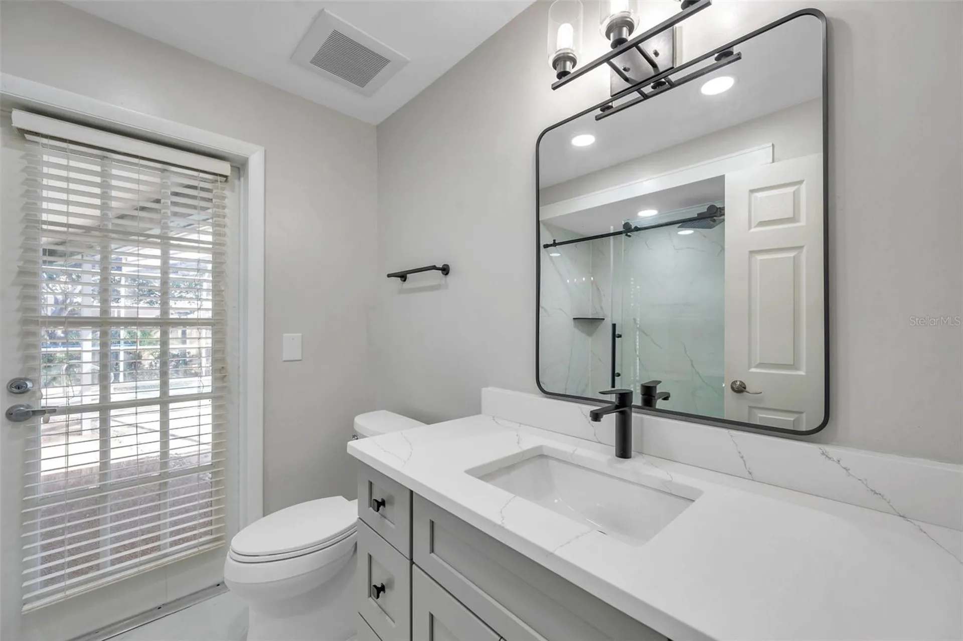 8789 Maplewood Road Seminole FL 33777