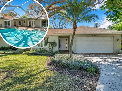 8789 Maplewood Road Seminole FL 33777