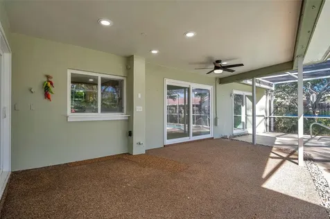 8789 Maplewood Road Seminole FL 33777
