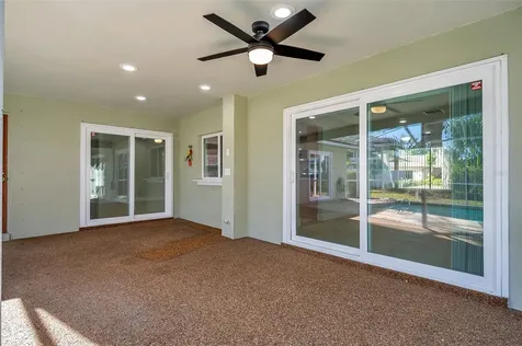 8789 Maplewood Road Seminole FL 33777