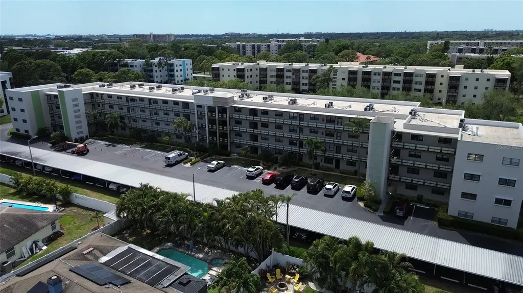 6080 80th Street N St Petersburg FL 33709