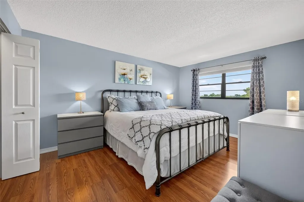 6080 80th Street N St Petersburg FL 33709