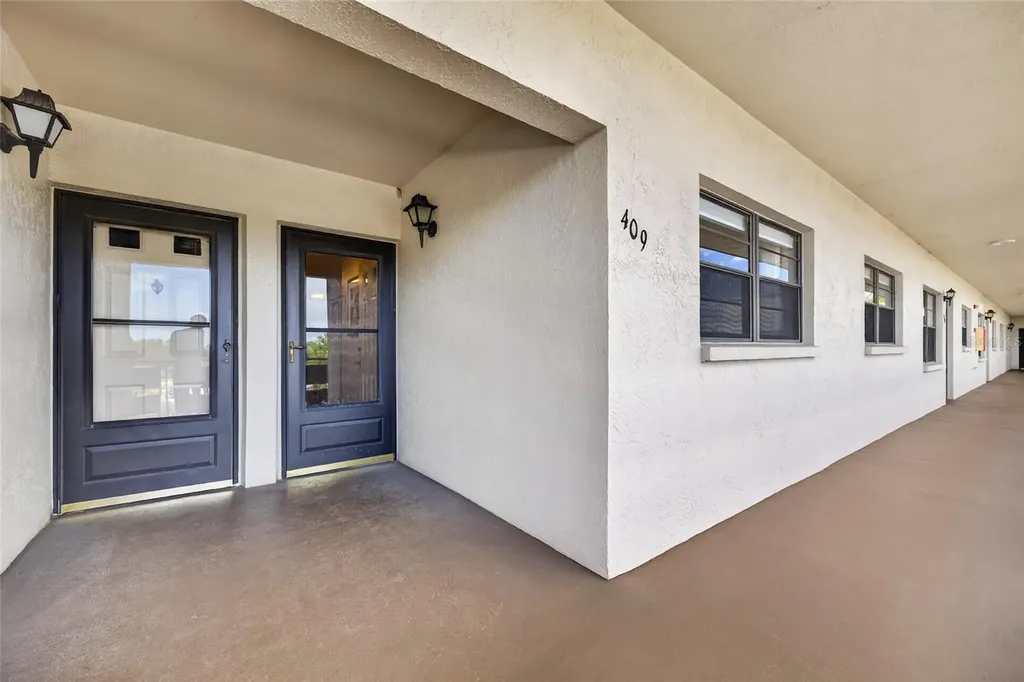 6080 80th Street N St Petersburg FL 33709