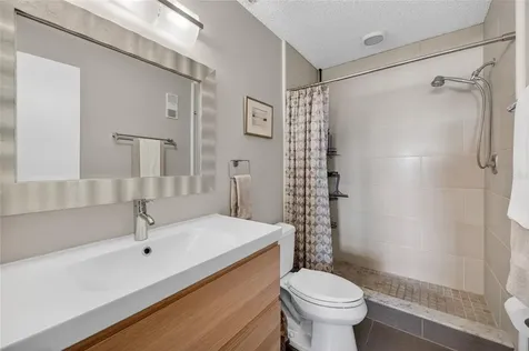 6080 80th Street N St Petersburg FL 33709