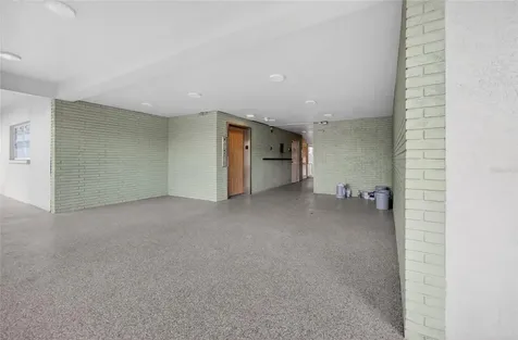 6080 80th Street N St Petersburg FL 33709