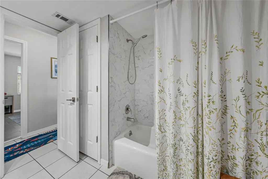 906 Sago Palm Way Apollo Beach FL 33572