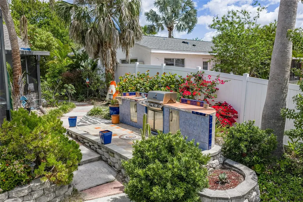 906 Sago Palm Way Apollo Beach FL 33572