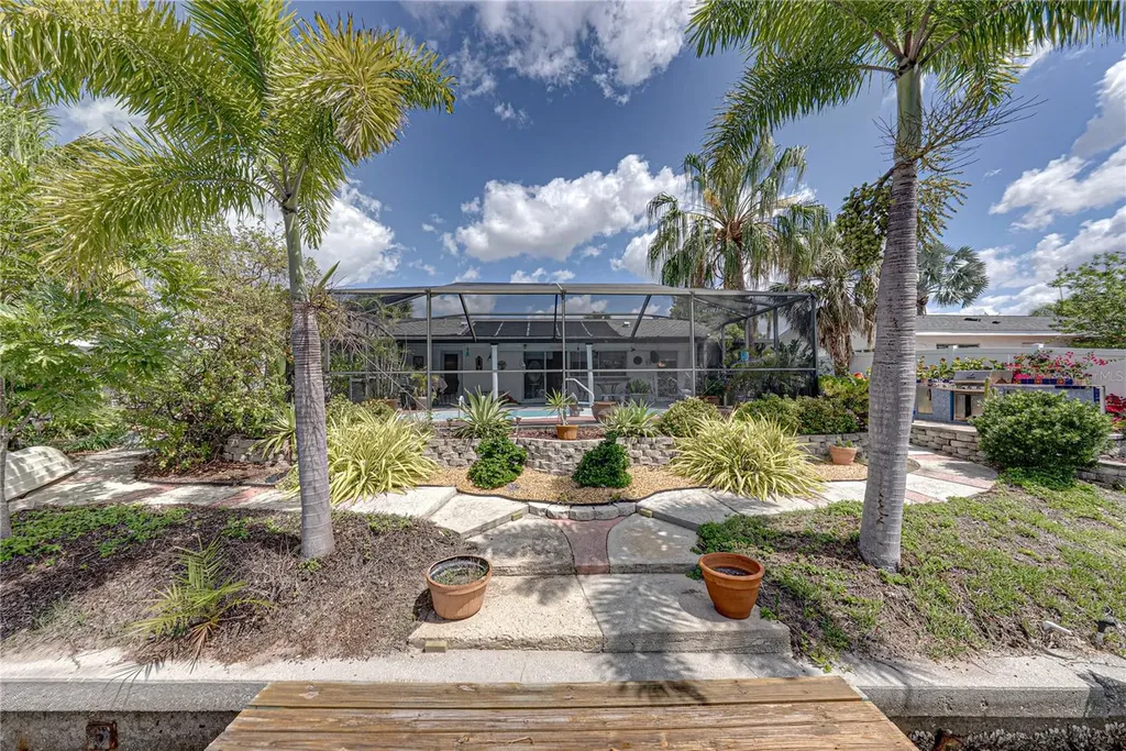 906 Sago Palm Way Apollo Beach FL 33572
