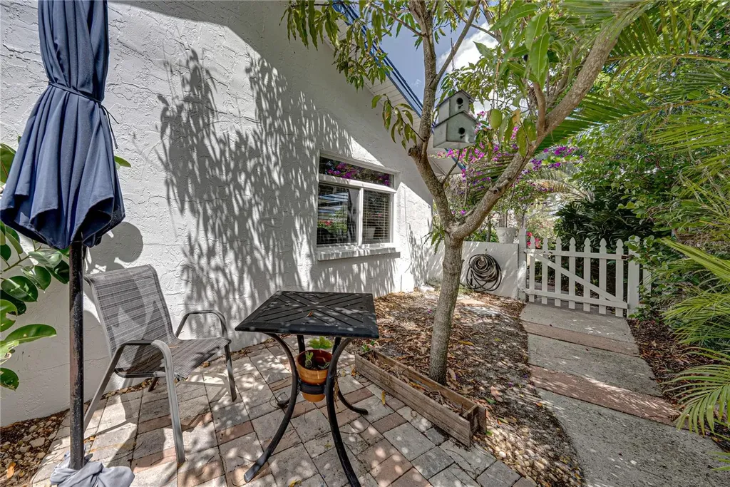 906 Sago Palm Way Apollo Beach FL 33572