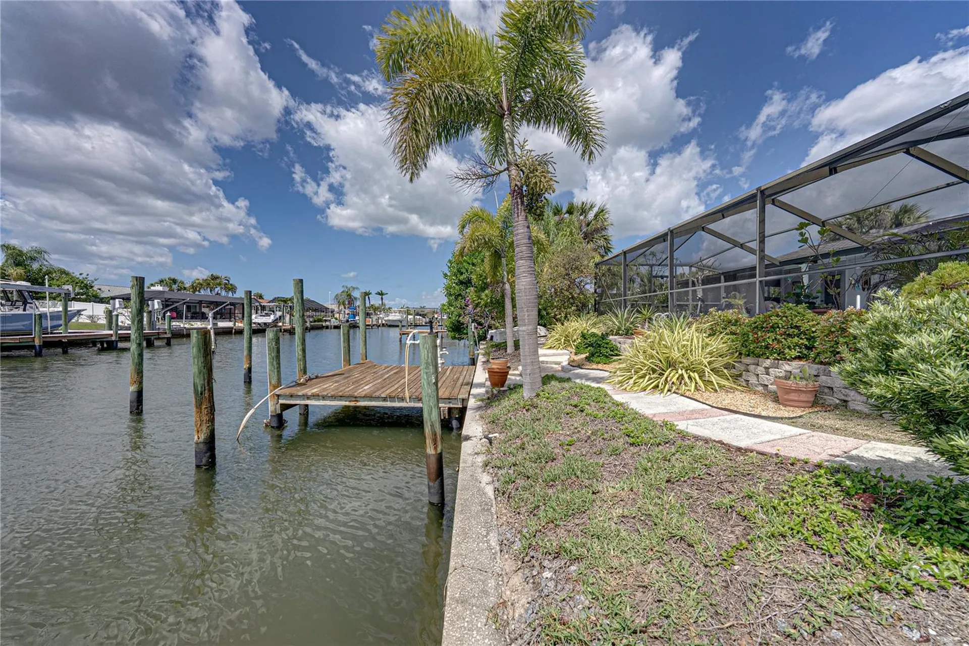 906 Sago Palm Way Apollo Beach FL 33572