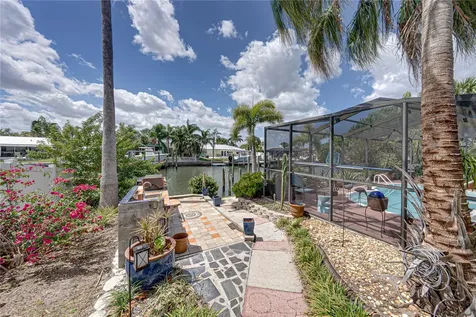 906 Sago Palm Way Apollo Beach FL 33572