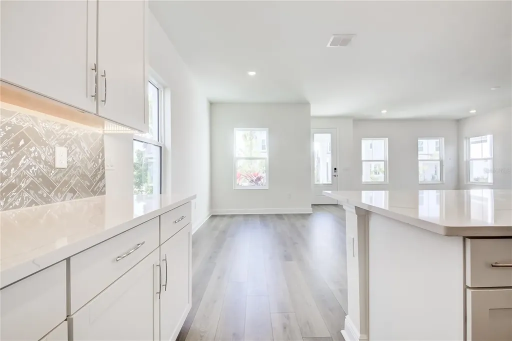9039 Duany Lane Sarasota FL 34240