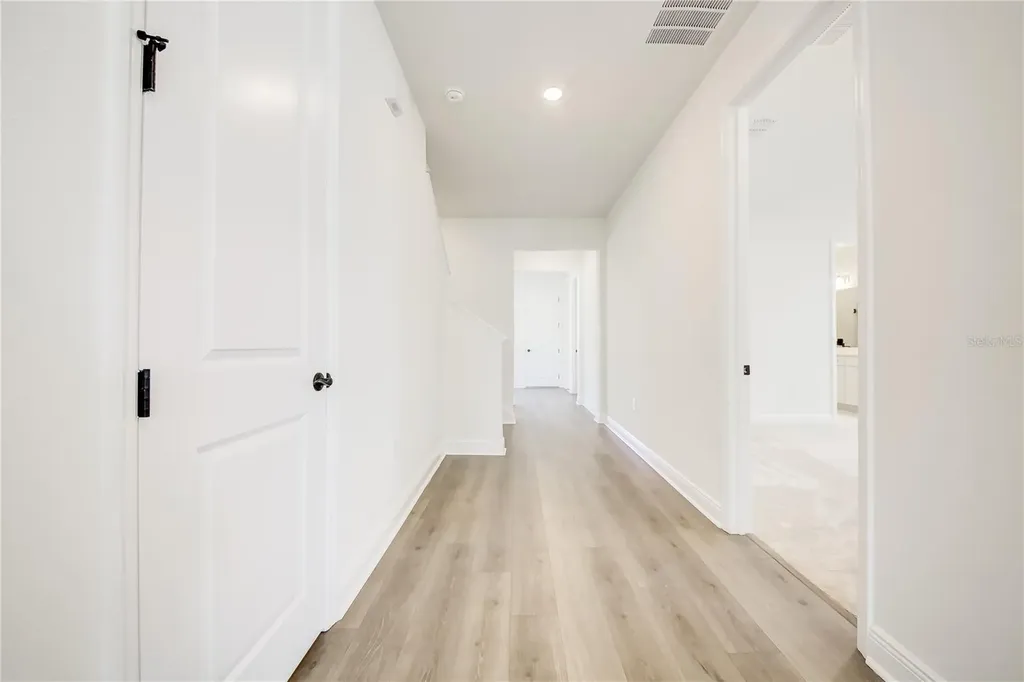 9039 Duany Lane Sarasota FL 34240