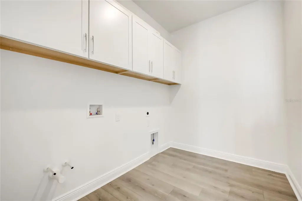 9039 Duany Lane Sarasota FL 34240
