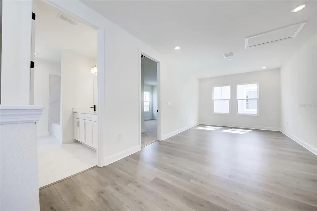 9039 Duany Lane Sarasota FL 34240
