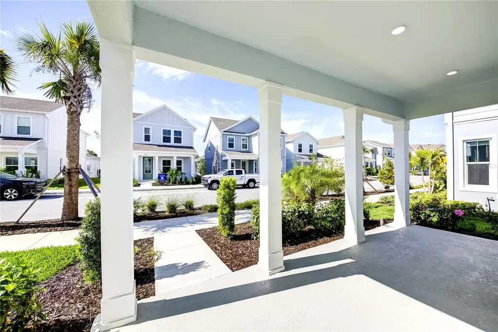 9039 Duany Lane Sarasota FL 34240