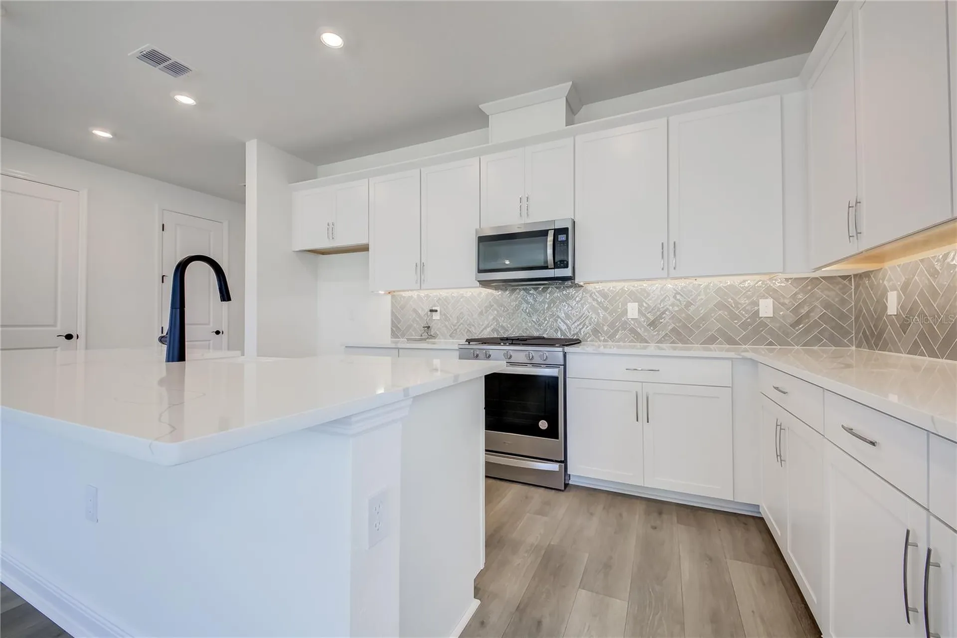 9039 Duany Lane Sarasota FL 34240