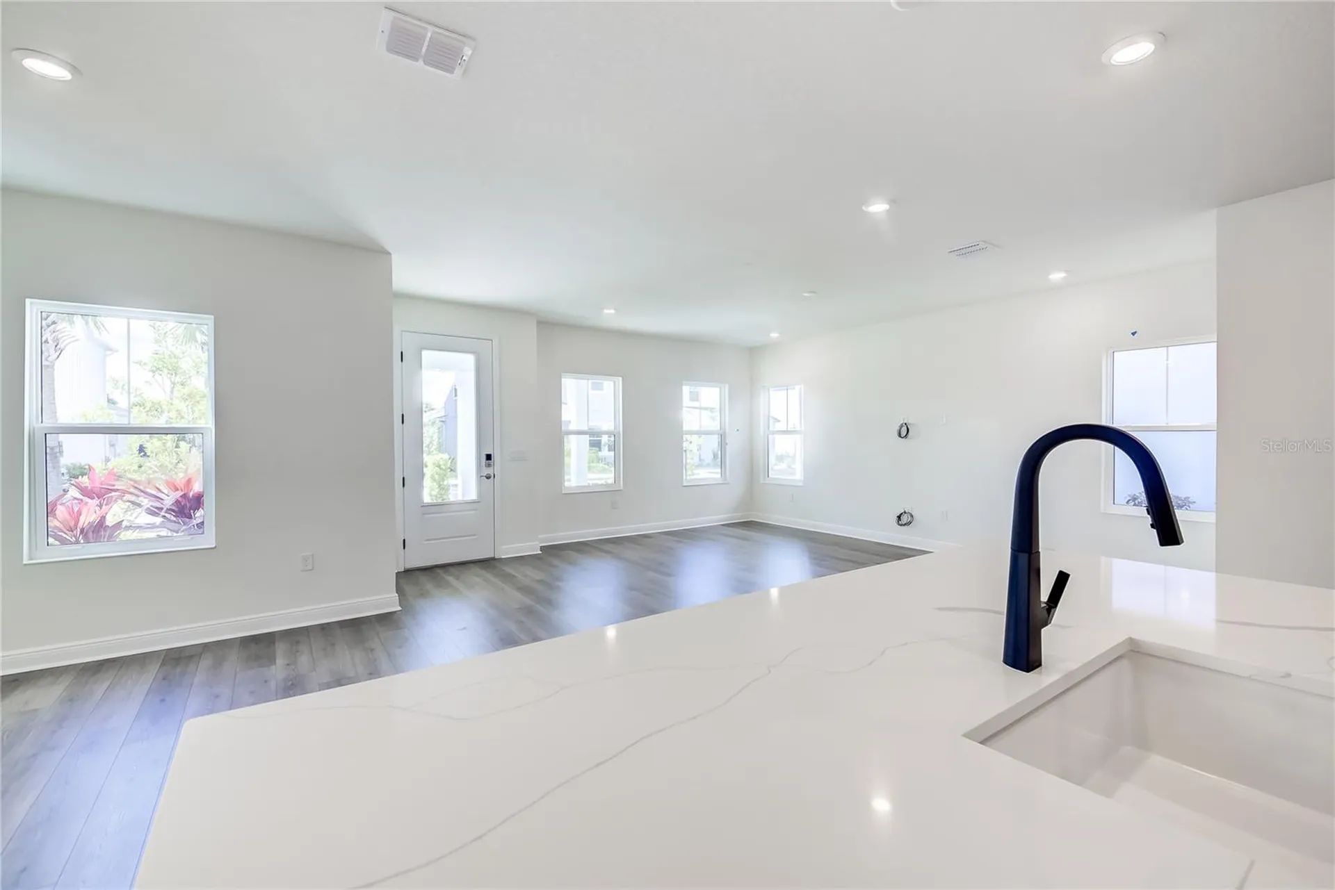 9039 Duany Lane Sarasota FL 34240