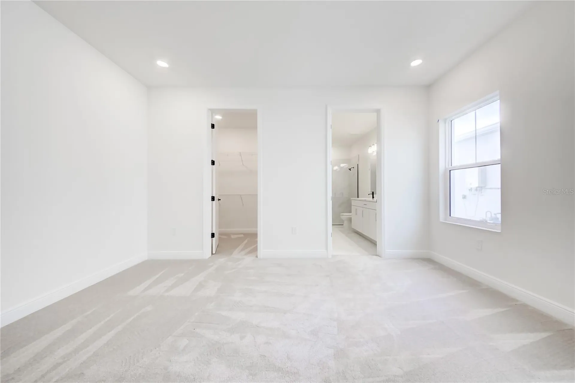 9039 Duany Lane Sarasota FL 34240