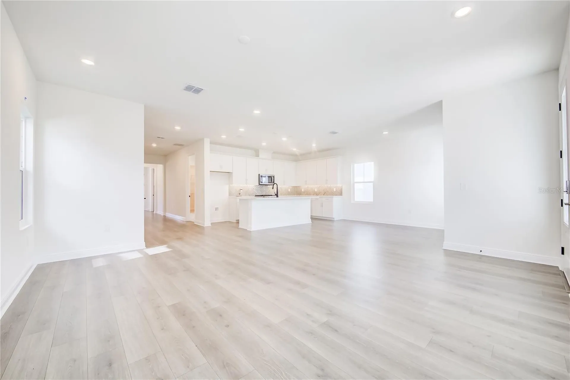 9039 Duany Lane Sarasota FL 34240