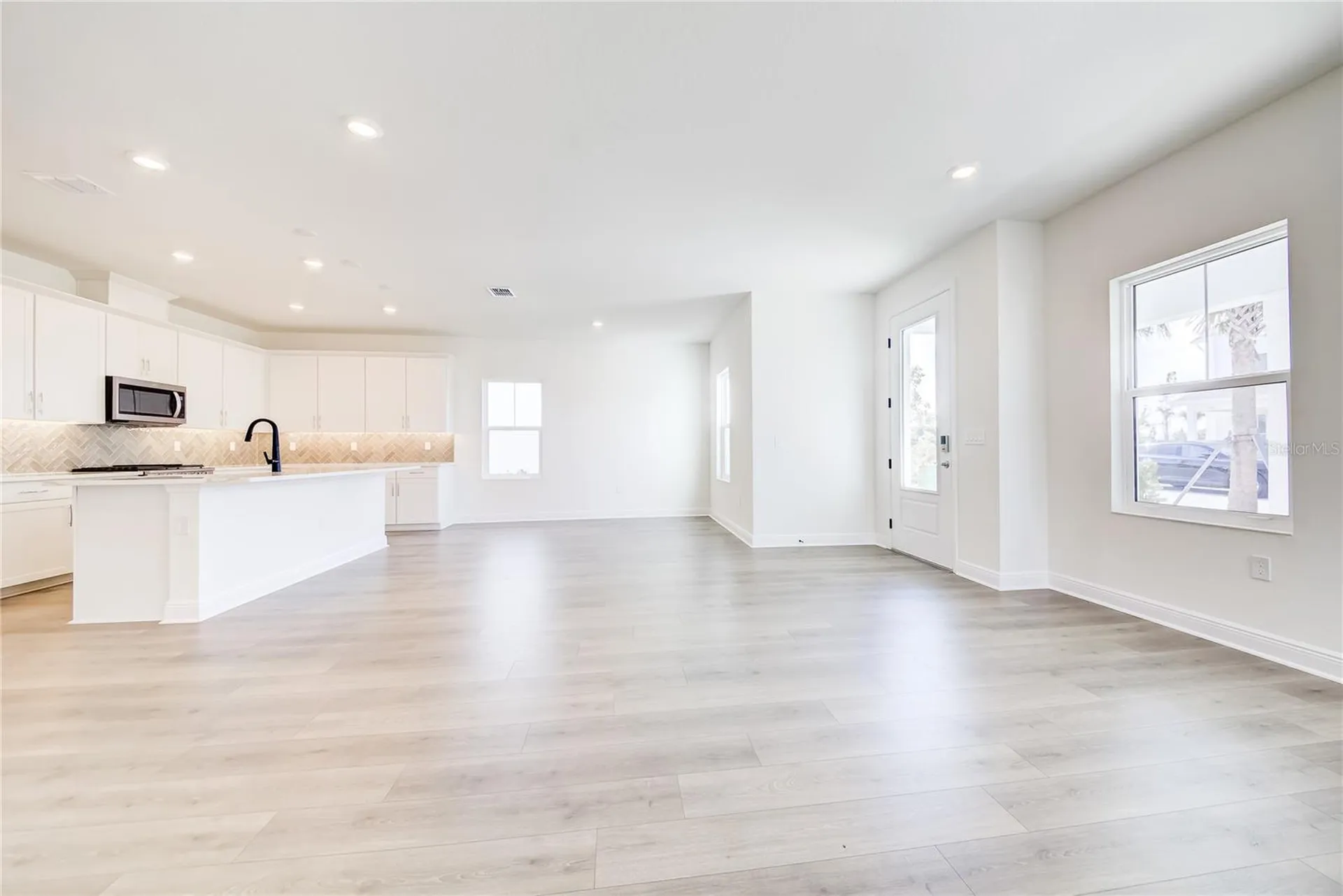 9039 Duany Lane Sarasota FL 34240
