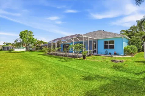 758 Planters Manor Way Bradenton FL 34212