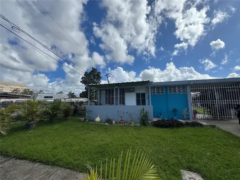 Everada Street Bayamon Gardens Bayamon PR 00959