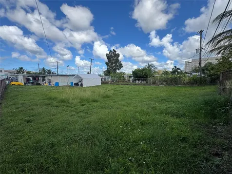 Everada Street Bayamon Gardens Bayamon PR 00959