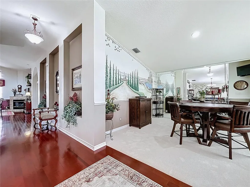 22707 Laureldale Drive Lutz FL 33549