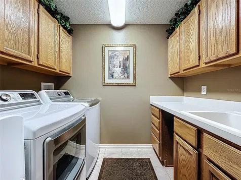 22707 Laureldale Drive Lutz FL 33549