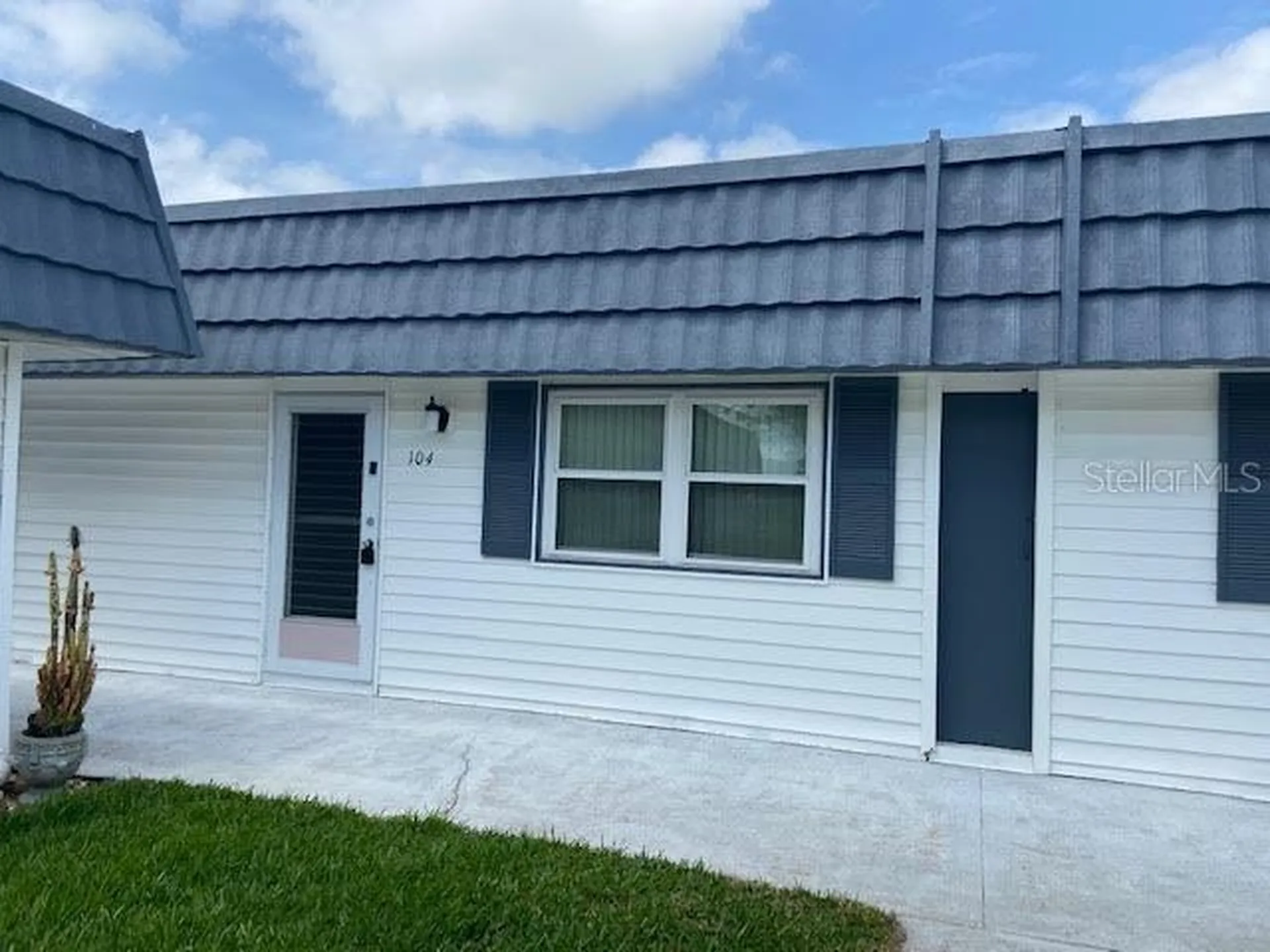205 Andover Place N Sun City Center FL 33573