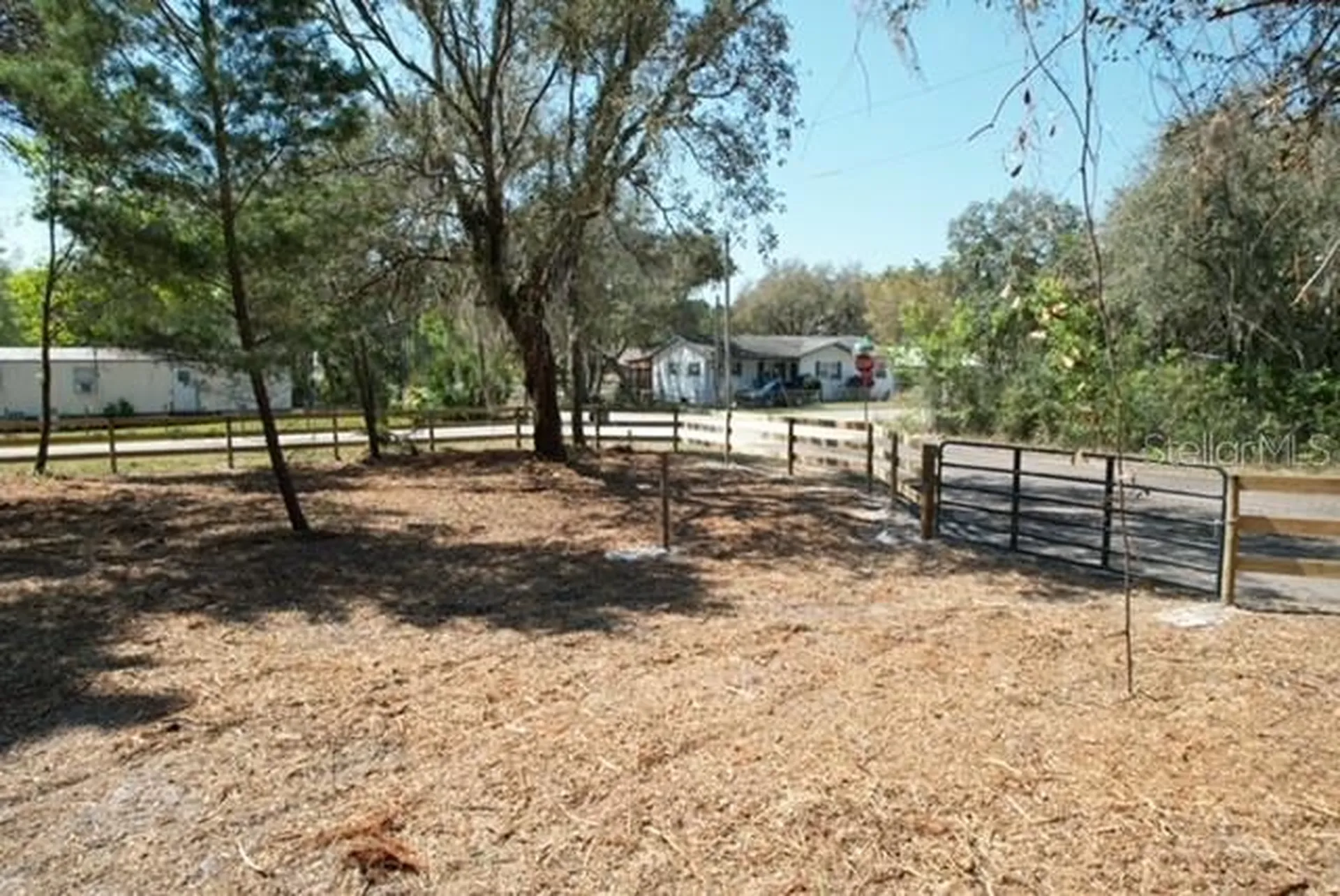 28815 Azalea Avenue Paisley FL 32767