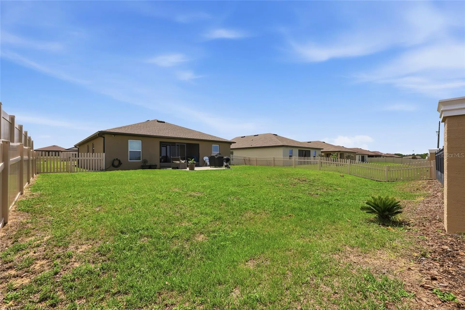 1607 Swan Lake Circle Dundee FL 33838
