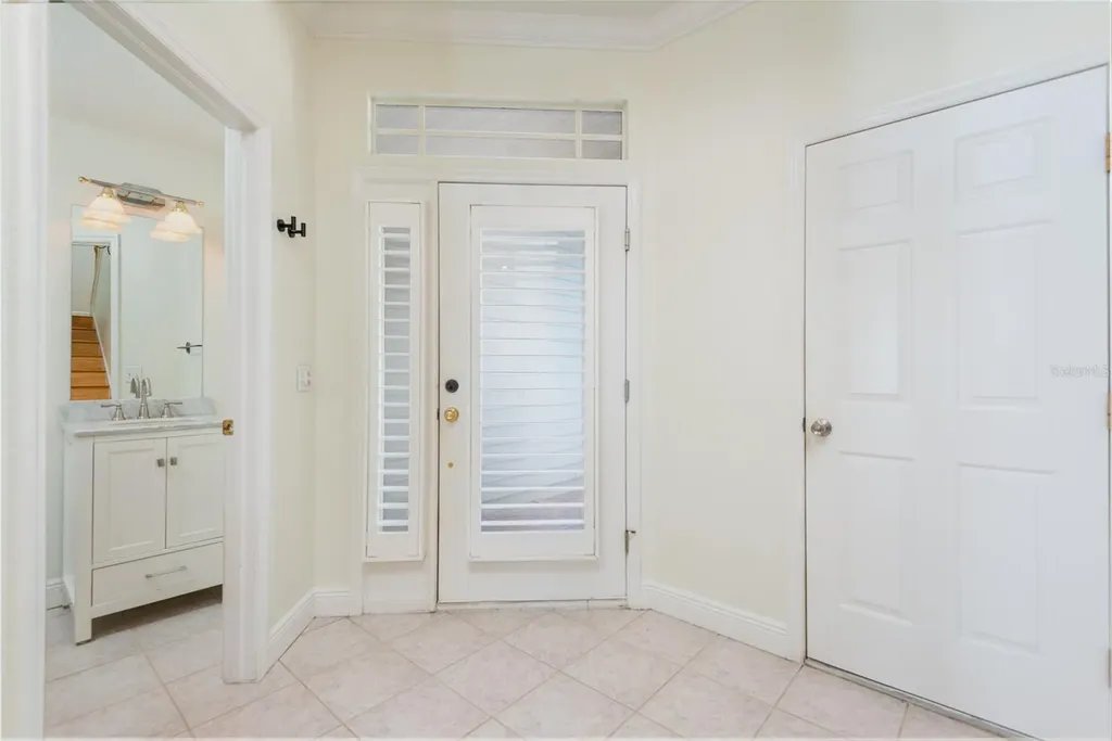 2876 Bayshore Trails Drive Tampa FL 33611