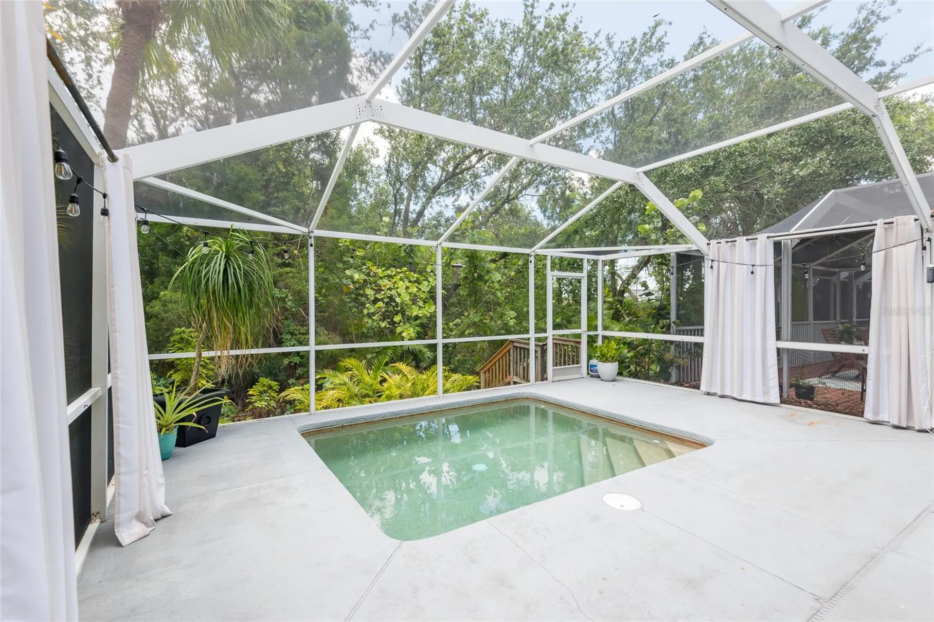 2876 Bayshore Trails Drive Tampa FL 33611