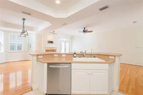 2876 Bayshore Trails Drive Tampa FL 33611