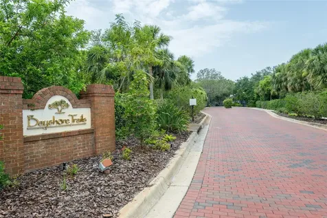 2876 Bayshore Trails Drive Tampa FL 33611