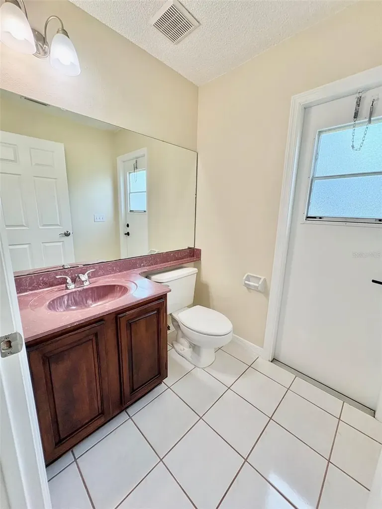 2813 Rolling Broak Drive Orlando FL 32837