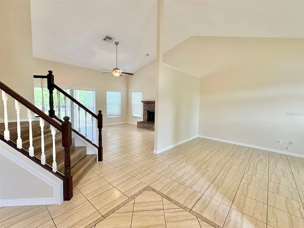 2813 Rolling Broak Drive Orlando FL 32837