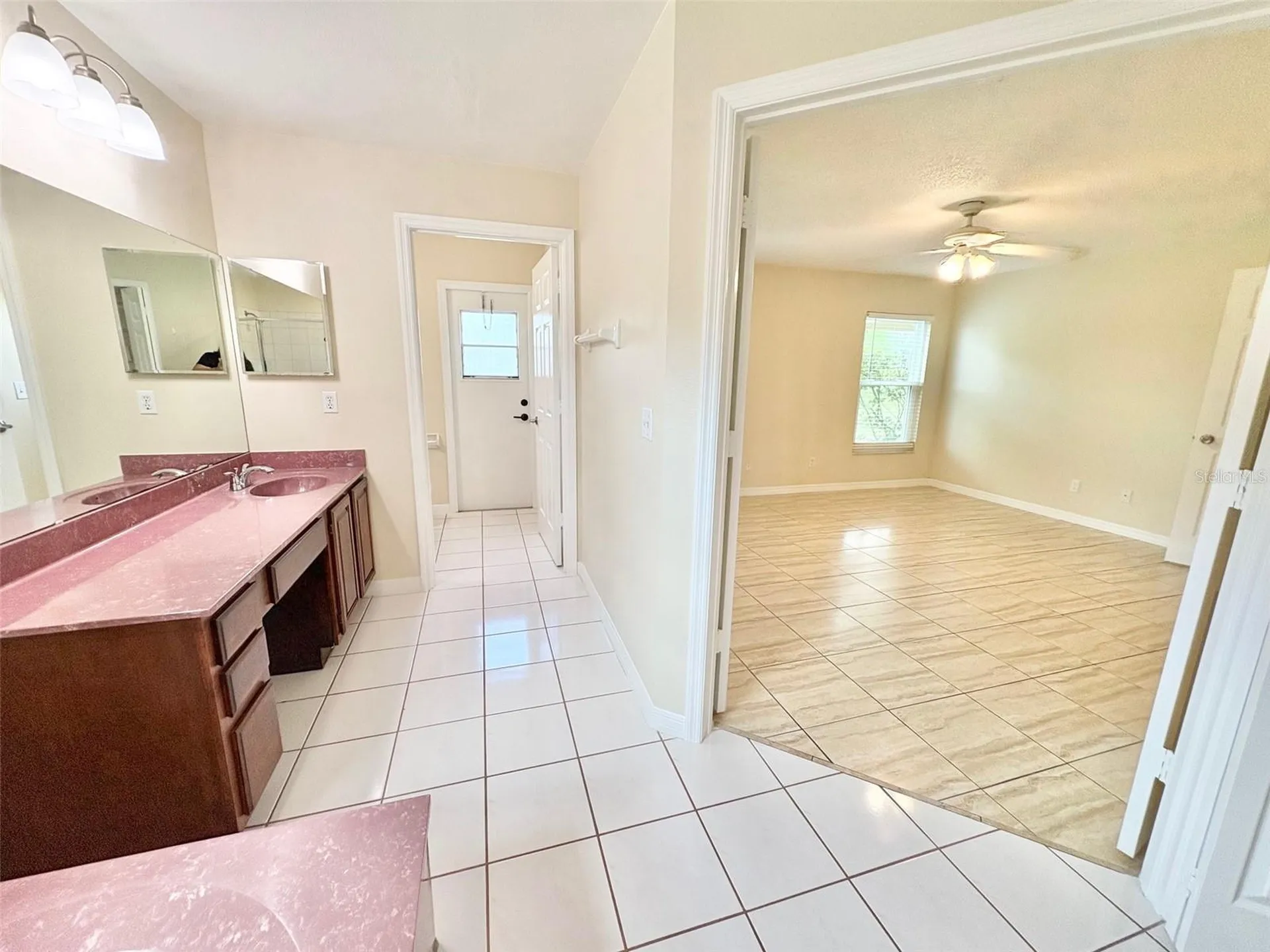 2813 Rolling Broak Drive Orlando FL 32837
