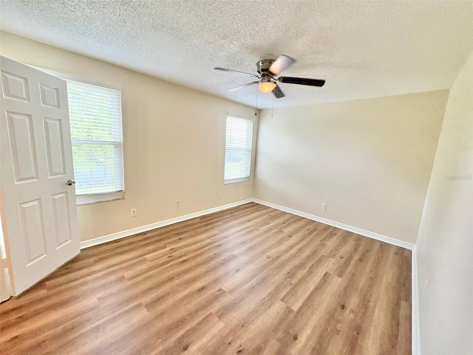 2813 Rolling Broak Drive Orlando FL 32837