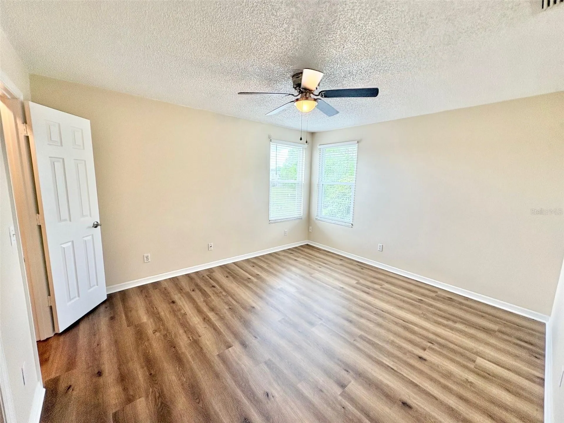 2813 Rolling Broak Drive Orlando FL 32837