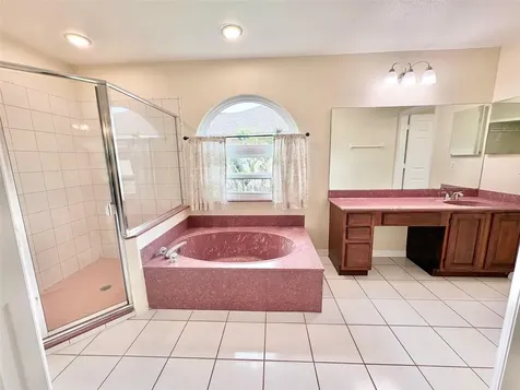 2813 Rolling Broak Drive Orlando FL 32837