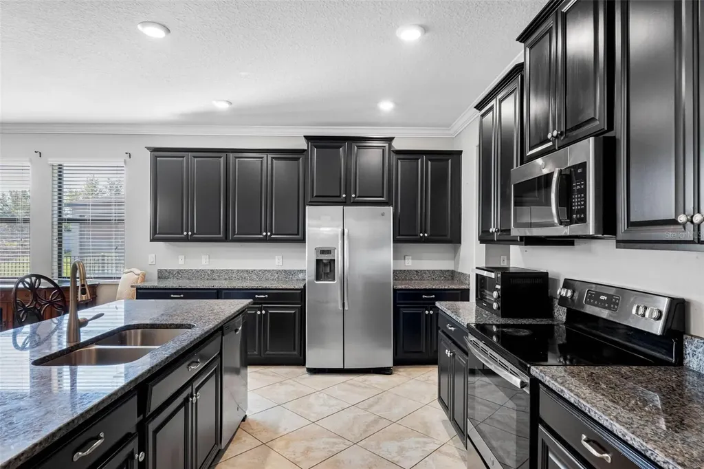 10066 Victory Gallop Loop Ruskin FL 33573