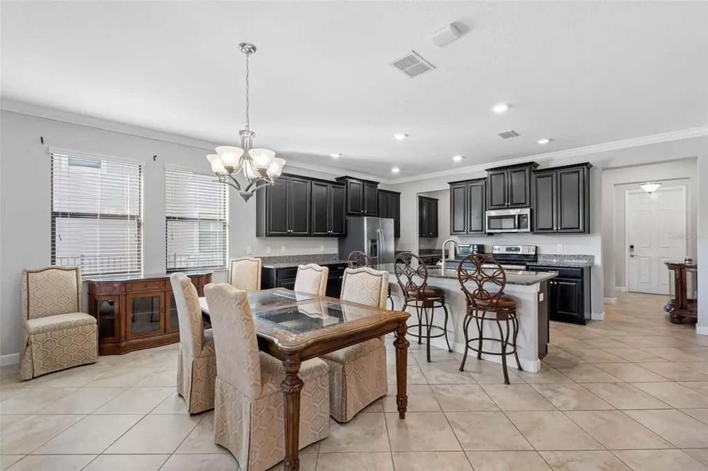 10066 Victory Gallop Loop Ruskin FL 33573