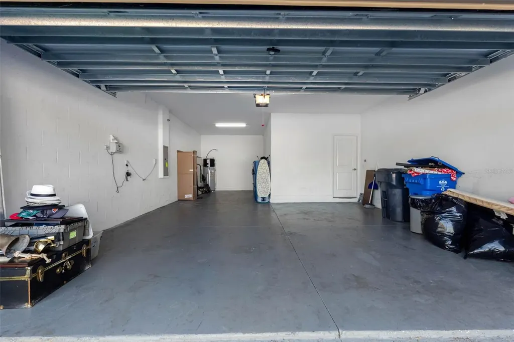 10066 Victory Gallop Loop Ruskin FL 33573