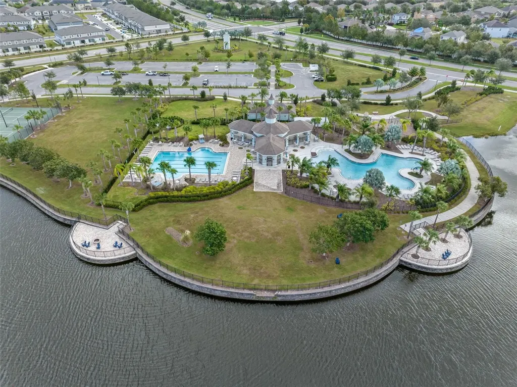 10066 Victory Gallop Loop Ruskin FL 33573
