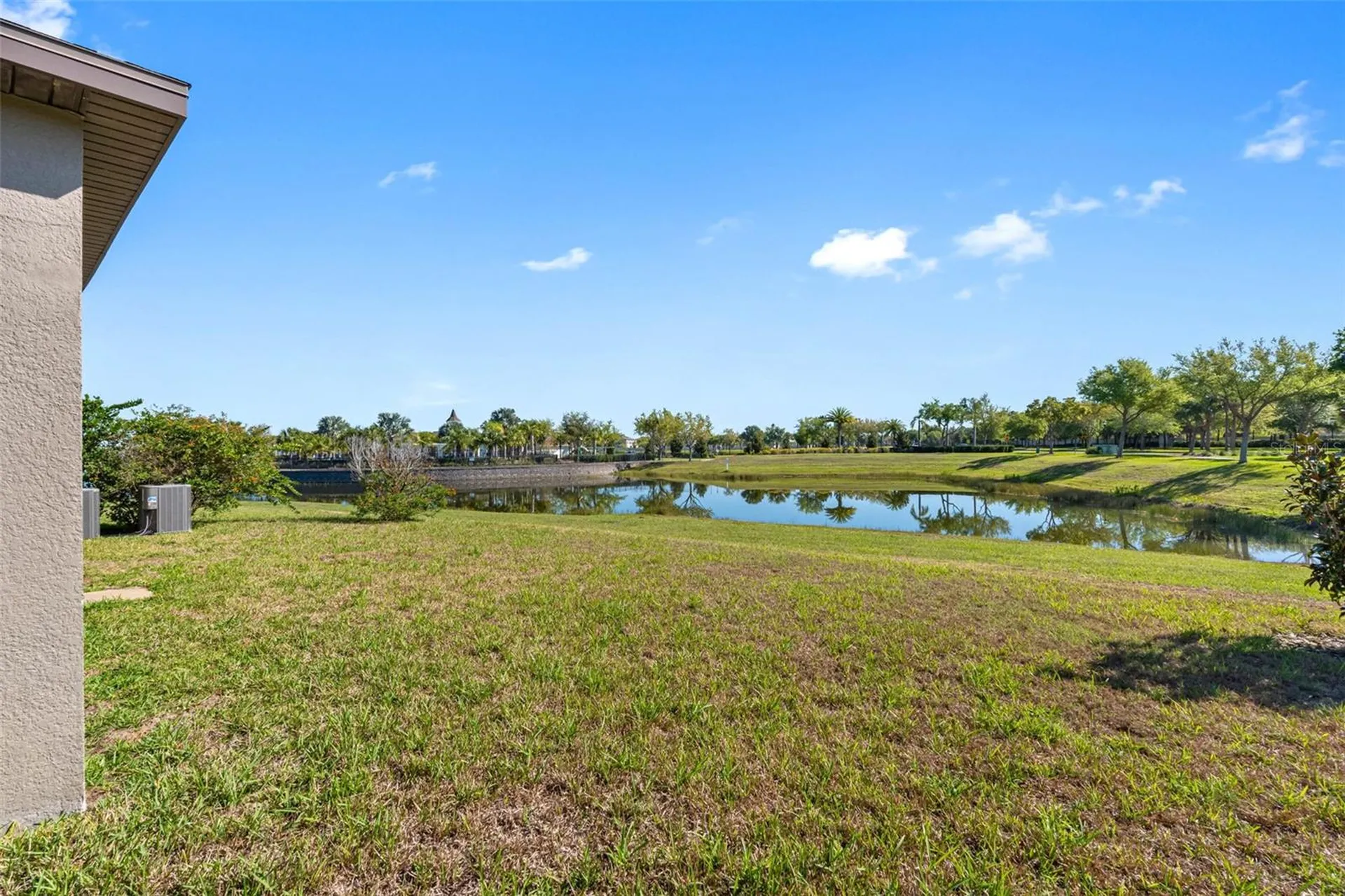 10066 Victory Gallop Loop Ruskin FL 33573